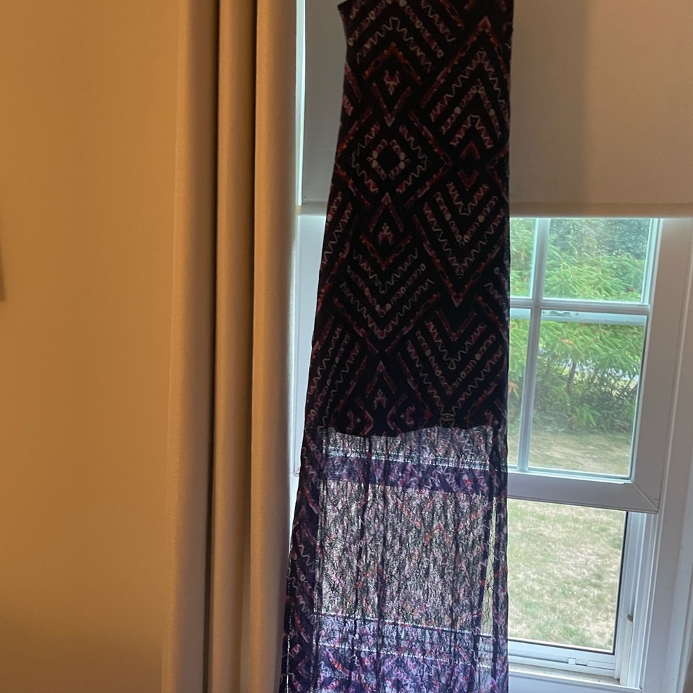 Geometric Patterned Maxi Dress